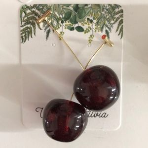 Cherrie earrings